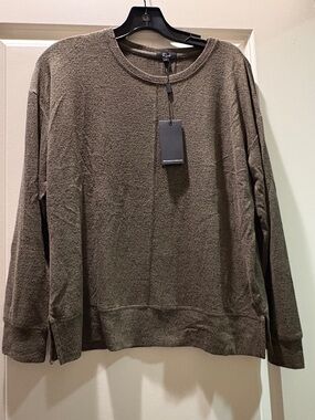 NWT Rails Knit Long Sleeve Crewneck Sweater in color moss